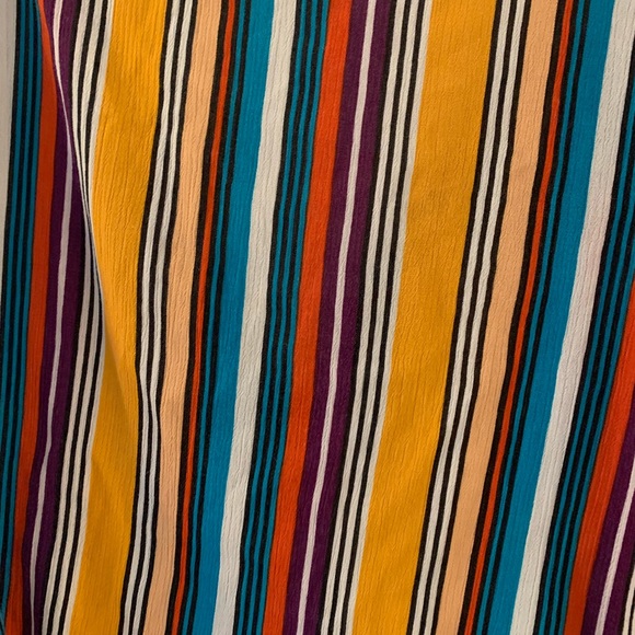 Button down colourful blouse with front tie - Picture 5 of 5